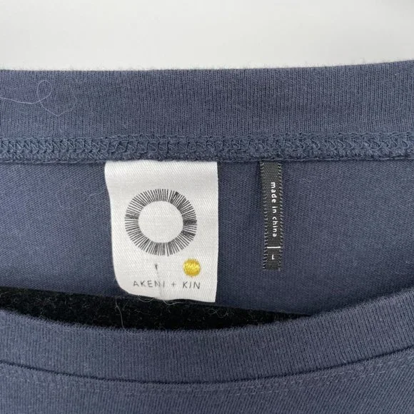 Anthropologie Akemi & Kin Blue Size Large Tunic Top Womens Floral Applique Hem - Picture 5 of 8